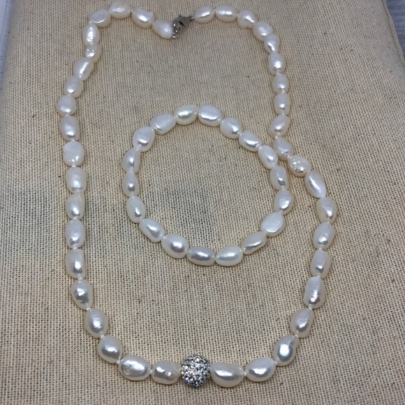 Curated bundle freshwater pearl jewelry set necklace and bracelet beach boho. - Picture 3 of 7